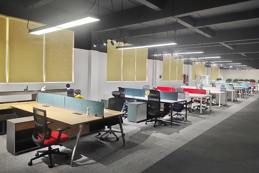 上海艺卓办公家具展厅，职员办公区