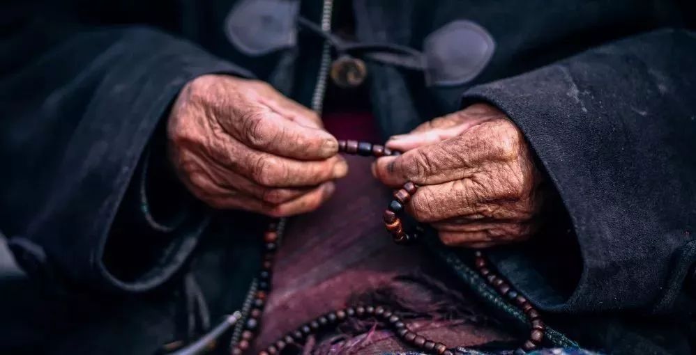 办公家具流行色