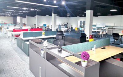 这边附近有比较大的办公家具城吗?